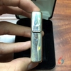 Zippo Bạc Khối Trơn Bóng Chặt Góc Tái Bản 1937