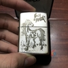 Zippo bạc khối bản armor khắc ngựa 3 mặt