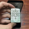 Zippo armor khắc chủ đề kỳ lân