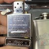 Bộ 2 món Zippo và Bình rượu khắc nổi Jack Daniels
