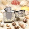ZIPPO PRAY EMBLEM THÁNH GIÁ ĐÍNH ĐÁ - sunnystore.vn.