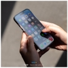 Kính cường lực HODA kèm khung trợ dán trong suốt có viền đen cho iPhone 15 series