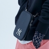 Túi MLB Mini Phone Pouch New York Yankees Black