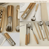 Set đũa muỗng nỉa cán gỗ (kèm hộp)