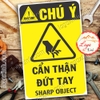 LOGO TEM STICKER CẢNH BÁO CẨN THẬN ĐỨT TAY, VẬT SẮC NHỌN, SHARP OBJECTS - BIỂN CẢNH BÁO AN TOÀN LAO ĐỘNG