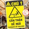 LOGO TEM STICKER CẢNH BÁO CẨN THẬN DỄ NGÃ, DANGER OF FALLING - BIỂN CẢNH BÁO AN TOÀN LAO ĐỘNG