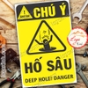 LOGO TEM STICKER CẢNH BÁO CẨN THẬN HỐ SÂU- DEEP HOLE CAUTION - BIỂN CẢNH BÁO AN TOÀN LAO ĐỘNG