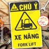 LOGO TEM STICKER CẢNH BÁO XE NÂNG, FORK LIFT - BIỂN CẢNH BÁO AN TOÀN LAO ĐỘNG