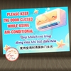 Tem Decal Dán Nhắc Nhở Đóng Cửa Khi Bật Điều Hòa, Đa Ngôn Ngữ Việt-Trung- Anh, Đóng Cửa Khi Bật Máy Lạnh, Decan Dán