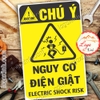 LOGO TEM STICKER CẢNH BÁO NGUY CƠ ĐIỆN GIẬT, ELECTRIC SHOCK RISK - BIỂN CẢNH BÁO AN TOÀN LAO ĐỘNG