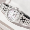 Đồng Hồ Nữ Roberto Era Dây Thép Silver Mặt Xà Cừ Trắng Niềng Khía Size 28mm RE1201