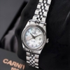 Đồng Hồ Nữ Carnival 8131L-VT-TK Dây Thép Bạc Mặt Xà Cừ Trắng Size 30mm Quartz Japan