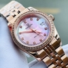Đồng Hồ Nữ Carnival 8131L2-VH-HK Dây Thép Vàng Hồng Mặt Xà Cừ Hồng Viền Đính Đá Size 31mm Quartz Japan