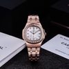Đồng Hồ Nữ Carnival 8160L2-VH-TK Vàng Hồng Mặt Xà Cừ Trắng Viền Đá Size 34mm Sapphire