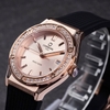 Đồng Hồ Nữ Carnival 8168L2 Dây Cao Su Đen Mặt Vàng Hồng Đính Đá Rose Size 34mm Quartz 8168L2-VH-DCS-NN
