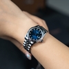 Đồng Hồ Nữ Carnival 8250L-VT-X Dây Thép Silver Mặt Xanh Dương Size 30mm Quartz Japan