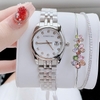 Set Đồng Hồ Nữ Roberto Era RE5682 Dây Thép Silver Mặt Xà Cừ Trắng Size 31mm