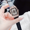 Đồng Hồ Nữ Hanboro Mặt Ovan Kim Loại Vàng Hồng Đính Đá Dây Cao Su Đen Size 36mm