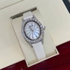 Đồng Hồ Nữ Roberto Era Dây Da Lụa Trắng Mặt Oval Họa Tiết 12 Cánh Hoa Size 33mm Viền Đá Silver RE2201