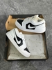 (Chính Hãng) Giày Nike Air Jordan 1 Low 'Panda' DC0774-100