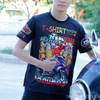 ao-thun-t-shirt-theo-duoi-dam-me