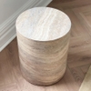 Đôn trang trí PILLAR STOOL IN RIVER TRAVERTINE