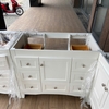 Khung Tủ Bếp & Đảo Bếp Gỗ Abbey màu trắng 42inch