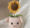 FLOWER POTS - PIG WITH SUNFLOWER