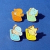 ok 365 pin cài áo PIKACHU