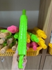 Cây lăn bột bằng nhựa thiết kế hoa văn - Hoa thoi xanh lá