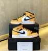 Jordan 1 Mid Taxi (GS)