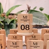 Thẻ Bàn Gỗ Đế Tròn - Khắc Logo Theo Yêu Cầu - Luxi Decor