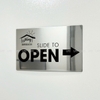 BẢNG INOX OPEN MŨI TÊN