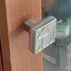 NẮM VẶN VUÔNG CÓ HỌA TIẾT KN2