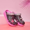 crocs-crush-barbie-399k-doi-c23100701