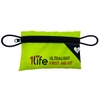 Túi sơ cứu 1Life Ultralight First Aid Kit màu xanh chanh có quai móc, nhìn thẳng
