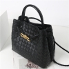 Túi Xách Bottega Veneta Da Lambskin Size 25cm