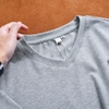 Áo Phông Trơn Cổ Tim Uniqlo 
