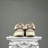 SZ44 Adidas Neutral Courtic 