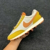 SZ36 Nike Daybreak SE 'Sun Club - White Sand Gold' DM7605-101 075108