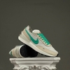 SZ41 Nike Waffle One SE 'Light Bone Stadium Green' DV0810-001 036693