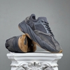 SZ45.3 adidas Yeezy Boost 700 'Utility Black' FV5304 076026