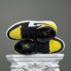 SZ43 Nike Air Jordan 1 Mid SE 'Yellow Toe' 852542-071 036881
