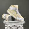 SZ43 Air Jordan 1 Mid SE 'Inside Out' DM9652-100 055489