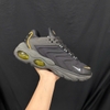 SZ44 Nike Air Max TW 'Black Bronzine' FB9150-001 035433