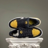 SZ43 Nike SB Force 58 'University Gold White' DV5477-700 046457