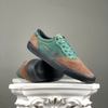 SZ43 Nike Chron 2 SB 'Light Chocolate Noble Green' DM3493-200 055624