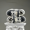SZ40 Fila Chunky Black/White/Gum 086705