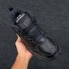 SZ43 Nike Air Monarch IV 'Black' 415445-001 095517