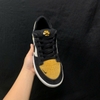 SZ42 Nike SB Force 58 'University Gold White' DV5477-700 115416